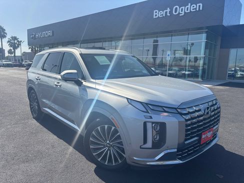 Used 2023 Hyundai Palisade Calligraphy AWD/4WD image 1