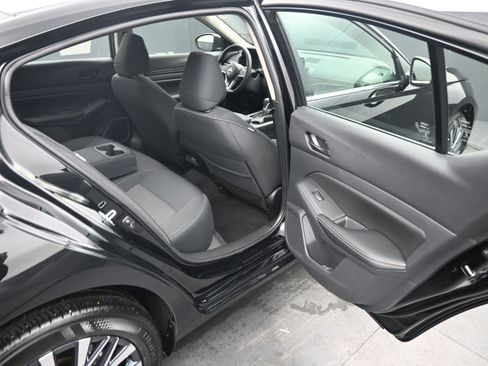 Certified 2025 Nissan Altima 2.5 SV image 10