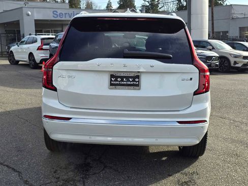 New 2026 Volvo XC90 B6 Plus w/ Protection Package Premier AWD/4WD image 5