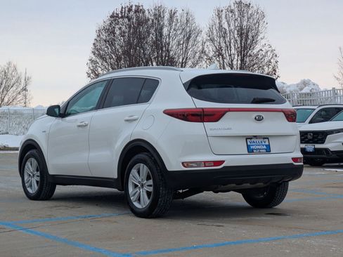 Used 2019 Kia Sportage LX w/ LX Popular Package image 8