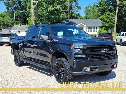 Used 2021 Chevrolet Silverado 1500 LT Trail Boss w/ Convenience Package II AWD/4WD image 1