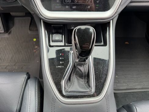 Used 2024 Subaru Outback Limited AWD/4WD image 30