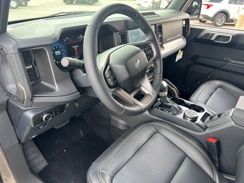 New 2026 Ford Bronco Badlands image 23