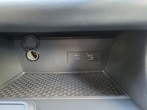 Certified 2025 Nissan Pathfinder S FWD image 29