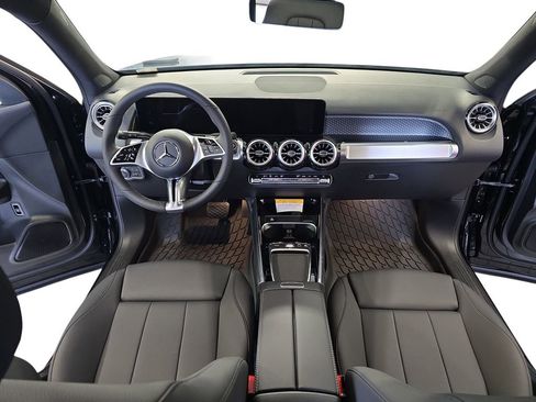 New 2026 Mercedes-Benz GLB 250 GLB 250 image 10