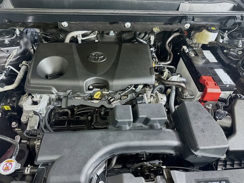 Certified 2024 Toyota RAV4 LE FWD image 30
