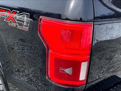 Used 2018 Ford F150 Lariat w/ Equipment Group 502A Luxury image 28