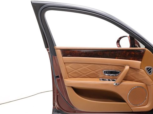 Used 2014 Bentley Flying Spur W12 AWD/4WD image 10