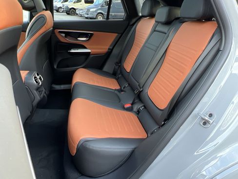 New 2026 Mercedes-Benz GLC 300 4MATIC image 23