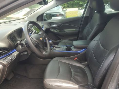 Used 2019 Chevrolet Volt Premier w/ Driver Confidence II Package FWD image 15