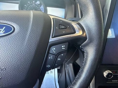 Used 2022 Ford Edge SEL w/ Convenience Package AWD/4WD image 16