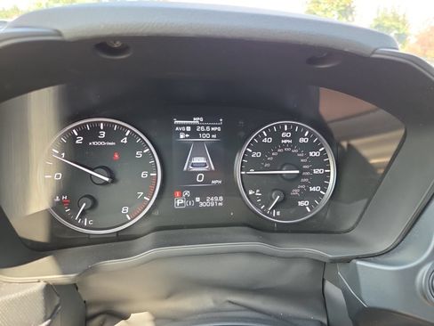 Certified 2025 Subaru Forester Premium AWD/4WD image 20