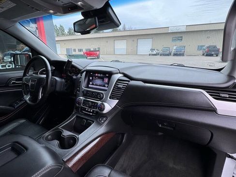 Used 2015 GMC Yukon SLT image 17