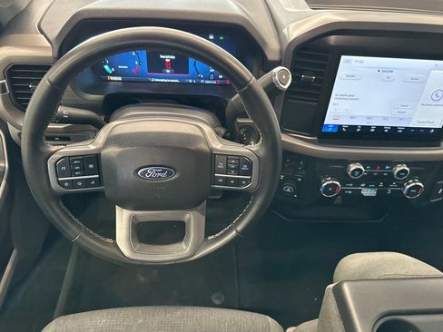 Used 2025 Ford F150 XLT w/ Equipment Group 301A Standard AWD/4WD image 15