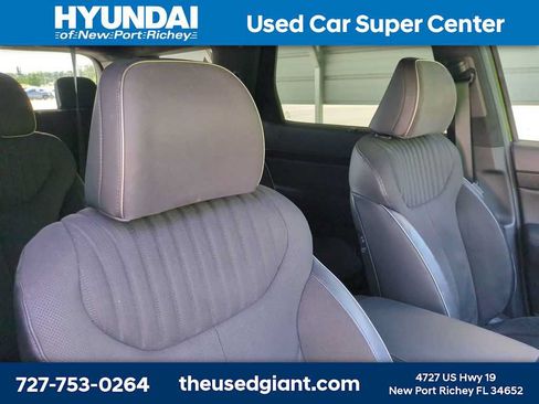 Certified 2024 Hyundai Palisade Calligraphy AWD/4WD image 6