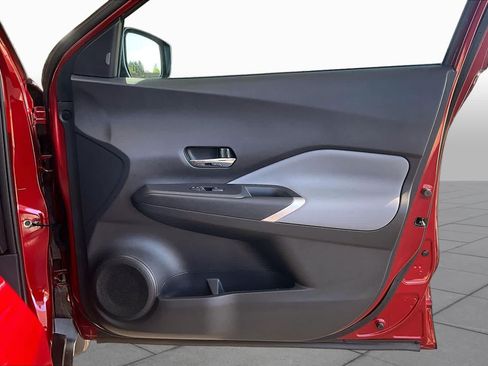 Certified 2023 Nissan Kicks SR w/ SR Premium Package FWD image 22