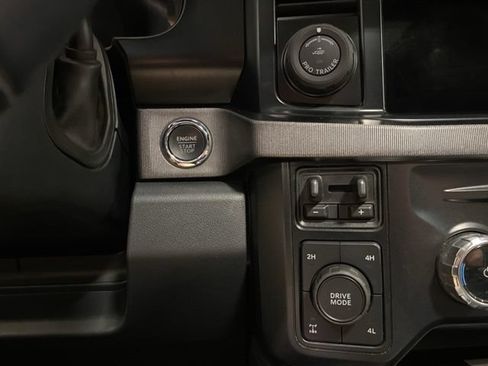 Used 2023 Ford F350 Platinum AWD/4WD image 42