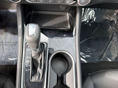 Used 2024 Nissan Altima 2.5 SV FWD image 22