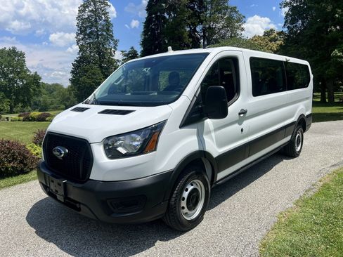 Used 2024 Ford Transit 350 XL RWD image 4