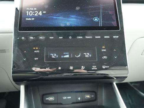 Used 2022 Hyundai Tucson Limited image 39