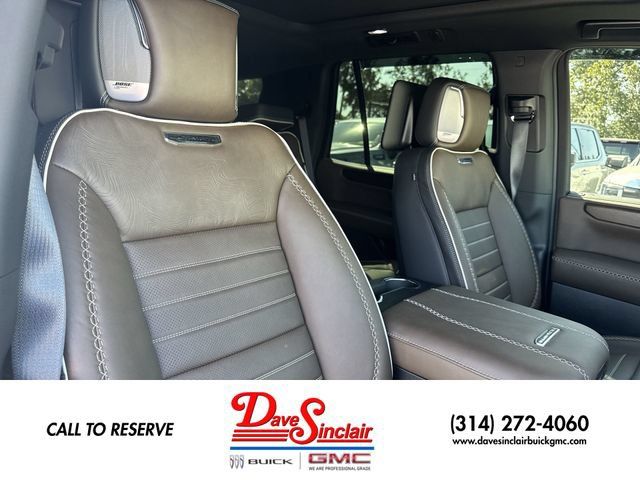 New 2026 GMC Yukon Denali Ultimate AWD/4WD image 26