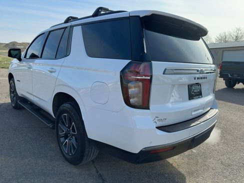 Used 2022 Chevrolet Tahoe Z71 w/ Luxury Package AWD/4WD image 24