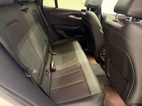 Used 2025 BMW X4 xDrive30i w/ Premium Package AWD/4WD image 40
