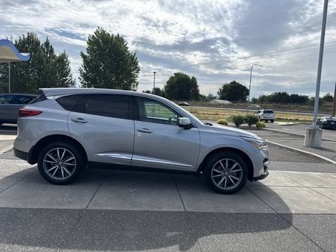 Used 2019 Acura RDX AWD w/ Advance Package image 4
