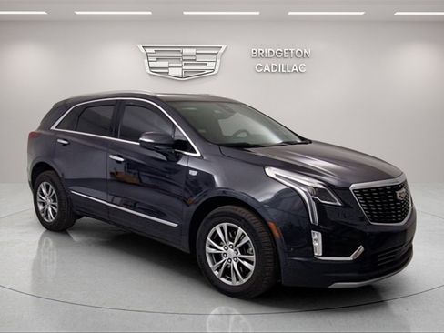 Used 2022 Cadillac XT5 Premium Luxury w/ Technology Package image 1