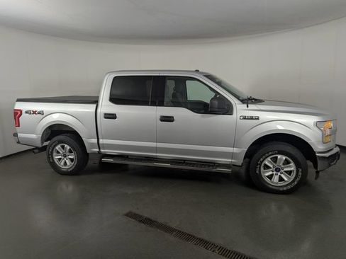 Used 2017 Ford F150 XLT AWD/4WD image 7