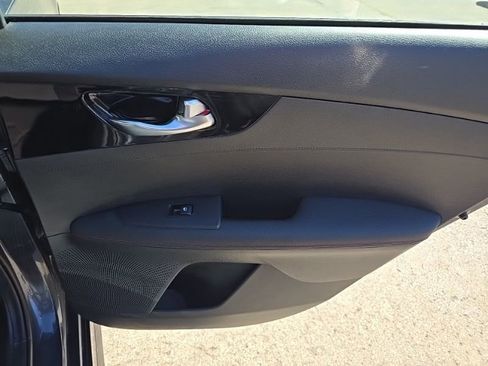 Certified 2023 Kia Forte GT FWD image 29