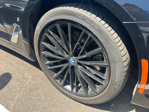 Used 2018 BMW 530e RWD image 6