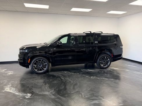 Used 2025 Jeep Grand Wagoneer L Series III w/ Quick Order Packagew 28T AWD/4WD image 25