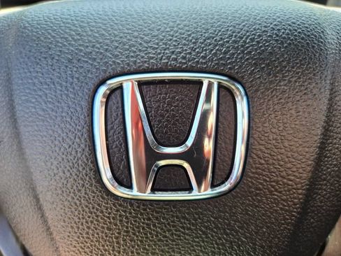 Used 2025 Honda Odyssey Sport-L image 37