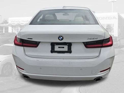 Used 2025 BMW 330i xDrive Sedan AWD/4WD image 3