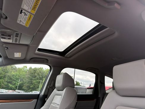Used 2018 Honda CR-V Touring image 33