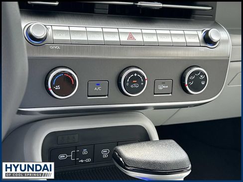 New 2027 Hyundai Kona SE FWD image 29