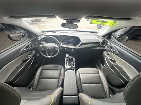 Certified 2025 Chevrolet Trax ACTIV w/ Driver Confidence Package image 18