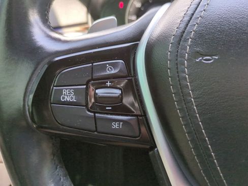 Used 2018 BMW 530e RWD image 25