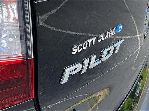 Used 2022 Honda Pilot TrailSport image 26