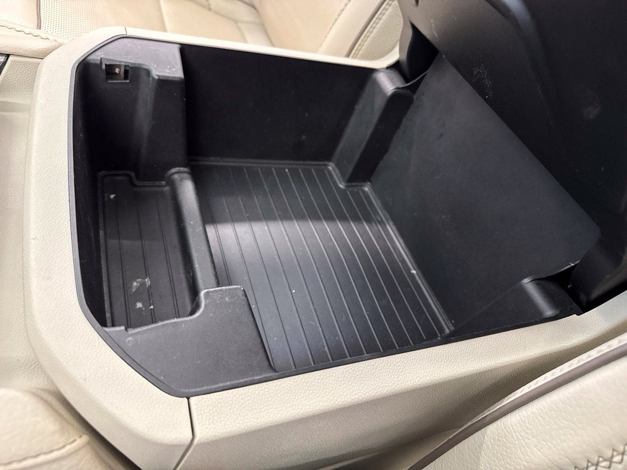 Used 2022 GMC Yukon Denali AWD/4WD image 35