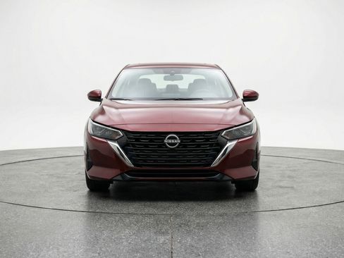 Used 2025 Nissan Sentra SV FWD image 2