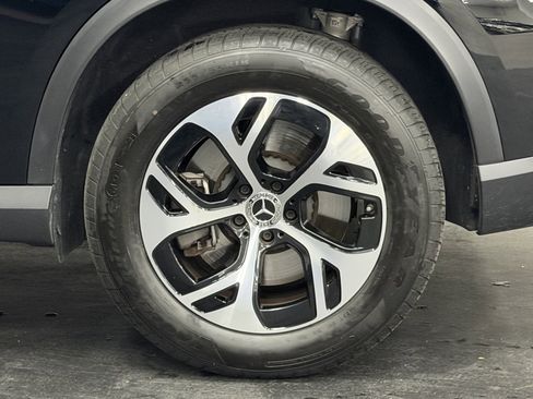 Certified 2025 Mercedes-Benz GLC 350e 4MATIC image 18