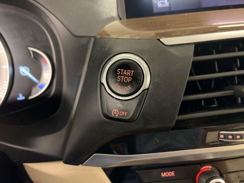 Used 2019 BMW X3 sDrive30i w/ Premium Package image 27