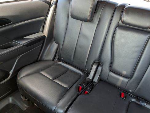 Used 2018 Mitsubishi Eclipse Cross SEL AWD/4WD image 12