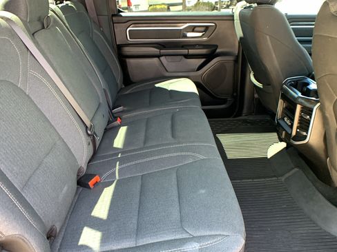 Used 2020 RAM 1500 Big Horn AWD/4WD image 29