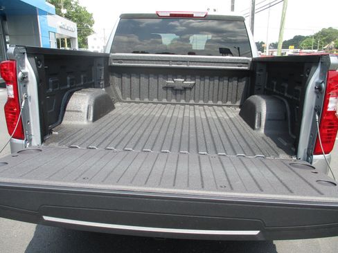 New 2026 Chevrolet Silverado 1500 Custom Trail Boss w/ Dark Appearance Package image 5