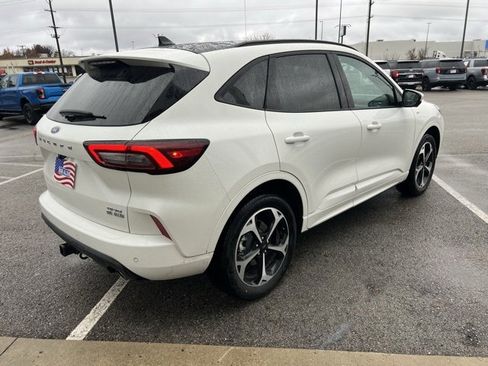 Used 2024 Ford Escape ST-Line Select w/ Tech Pack #2 image 6