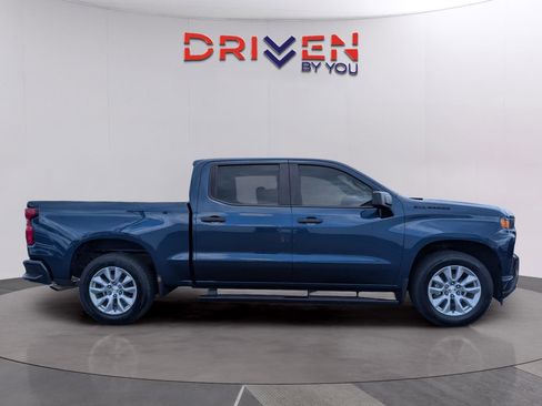 Used 2021 Chevrolet Silverado 1500 Custom w/ LPO, Dark Essentials Package image 6