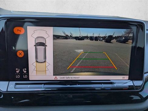 New 2026 Volkswagen Atlas Peak Edition AWD/4WD image 18